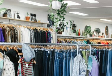 5 Strategies for Brick-and-Mortar Stores to Combat Fast Fashion